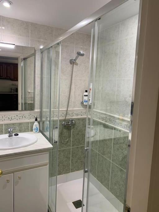 Apartamento Torremolinos 5 Personas + Parking + Piscina Todo El Ano 外观 照片