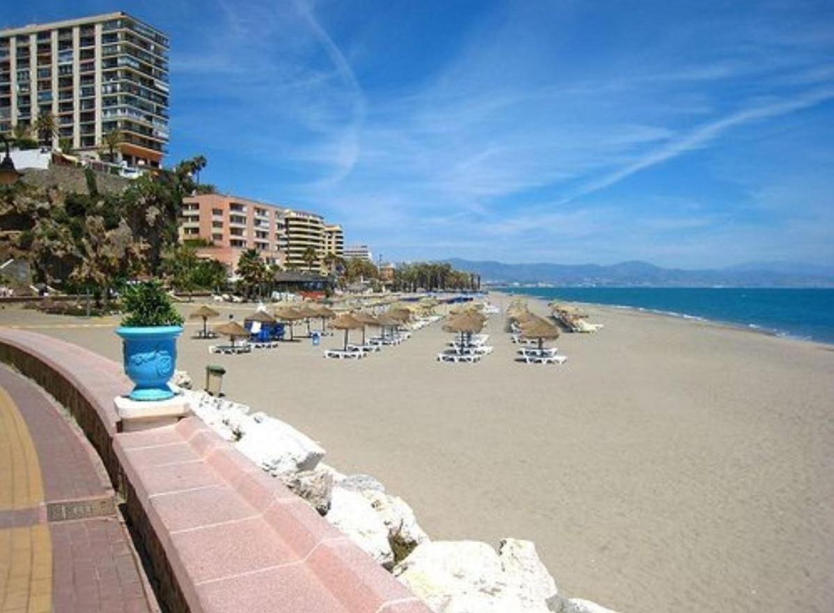 Apartamento Torremolinos 5 Personas + Parking + Piscina Todo El Ano 外观 照片